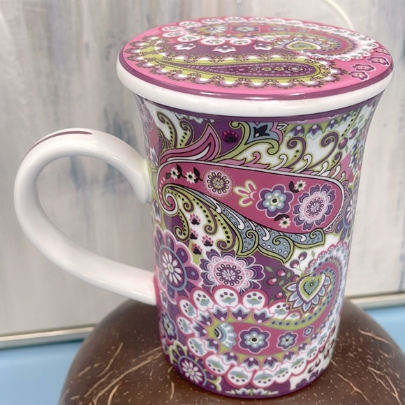 Vera Bradley Other - Vera Bradley Very Berry Paisley Mug Tea Cup w/ Lid Like New